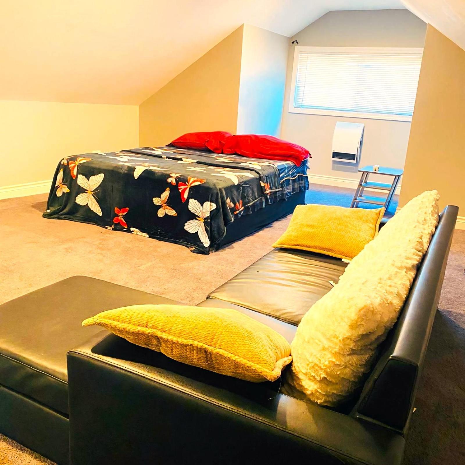 Fully Equipped Cozy 4/5 Br Apartment Chicago Exterior photo